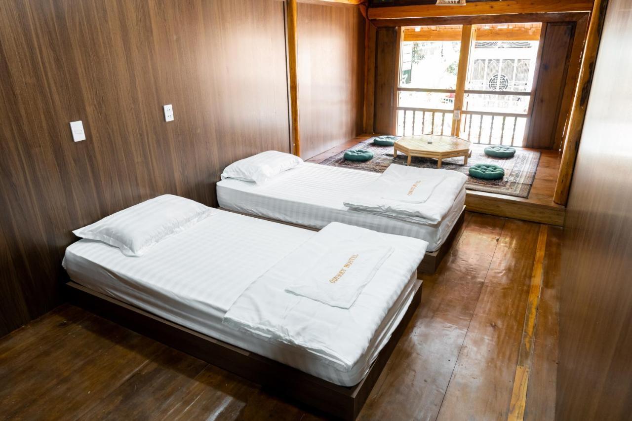 Odyssey Hostel, Tours & Motorbikes Rental Ha Giang Exterior photo